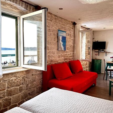 Apartments Trapula Sibenik Bagian luar foto