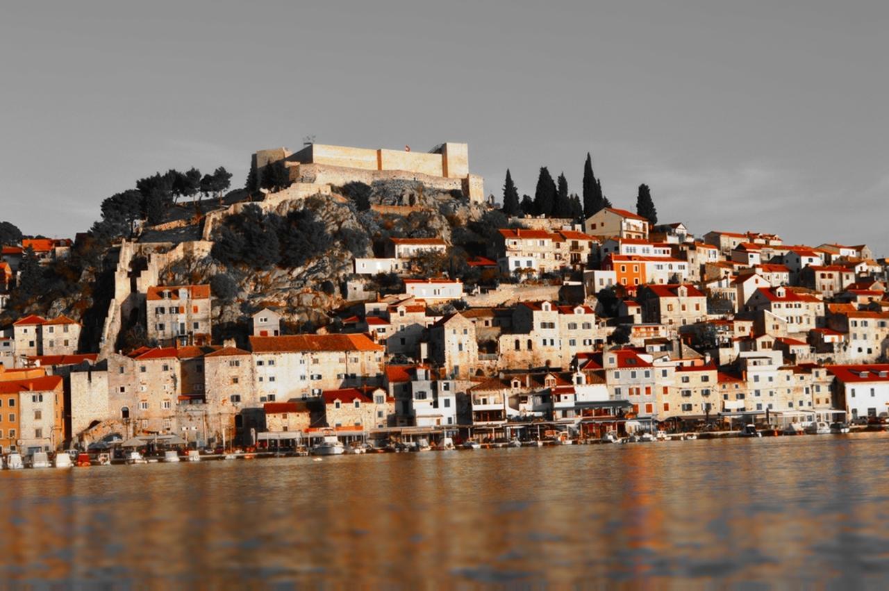 Apartments Trapula Sibenik Bagian luar foto